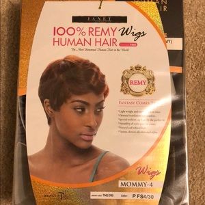 Mommy-4 Wig